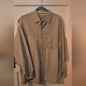 Men's Casual Long-Sleeve Button-Down Shirt in Khaki